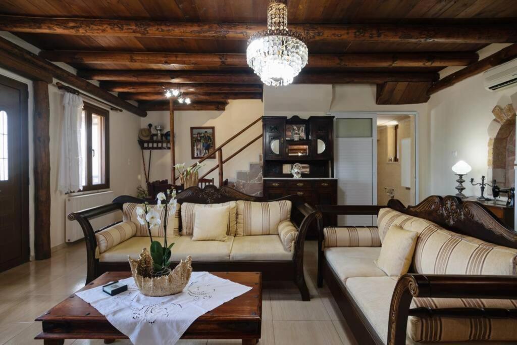 Agia  Dimitris'S Country House מראה חיצוני תמונה