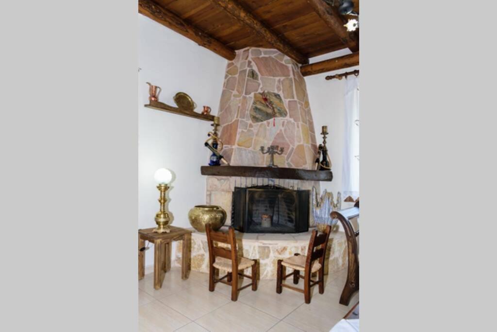 Agia  Dimitris'S Country House מראה חיצוני תמונה