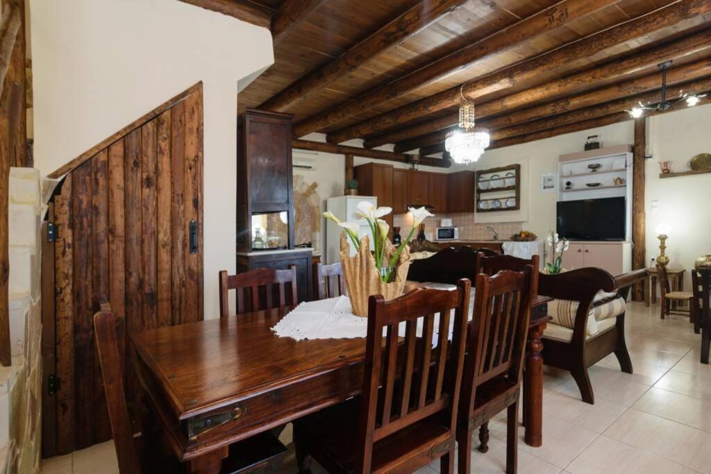Agia  Dimitris'S Country House מראה חיצוני תמונה